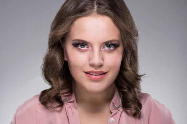 Model beauty headshot Bethany - captivating headshots